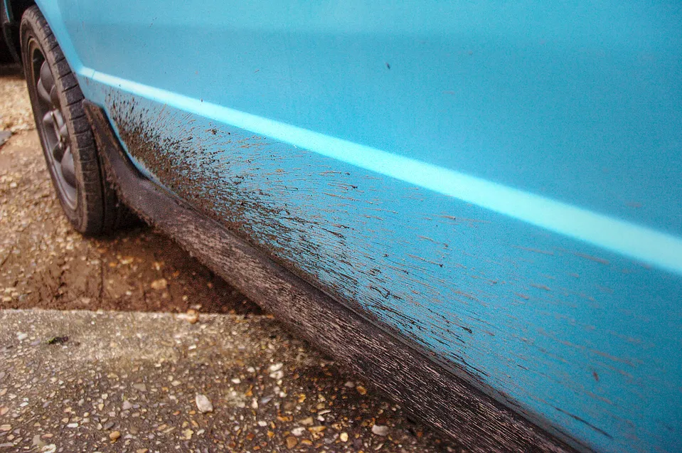 Mud splattered on the 323 GTX