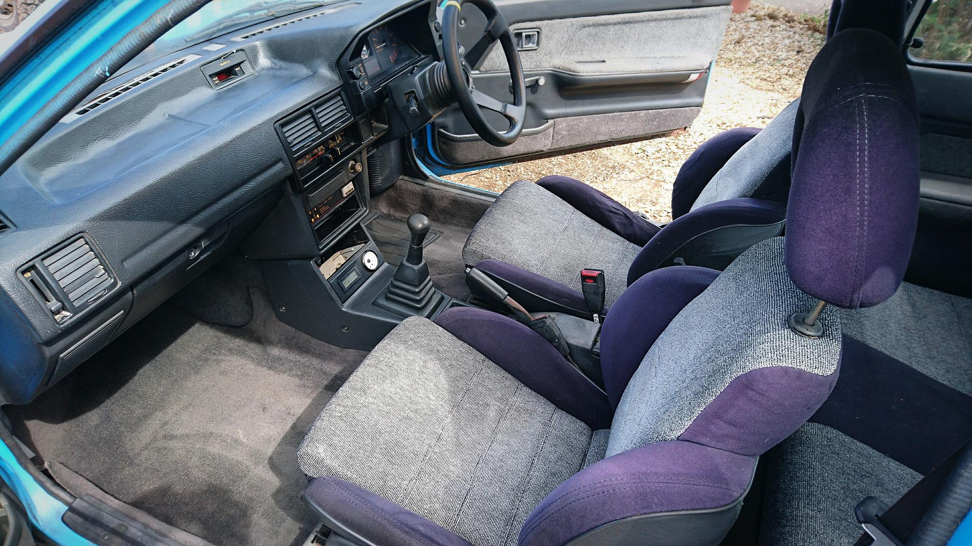 A clean 323 GTX interior!